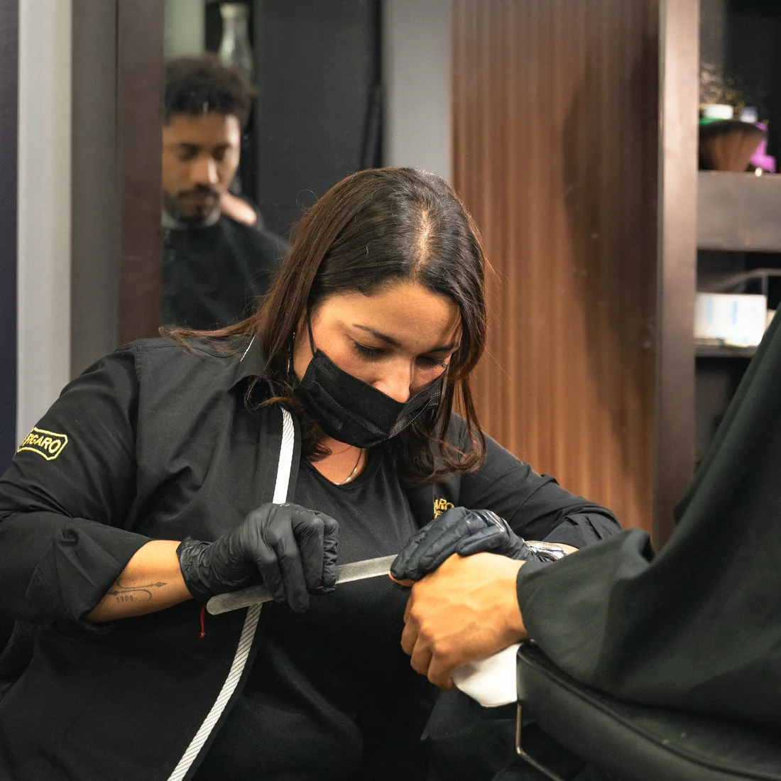 Manicure y pedicure Fígaro